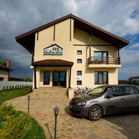 Pensiunea Mateo Hotell Buzău Eksteriør bilde