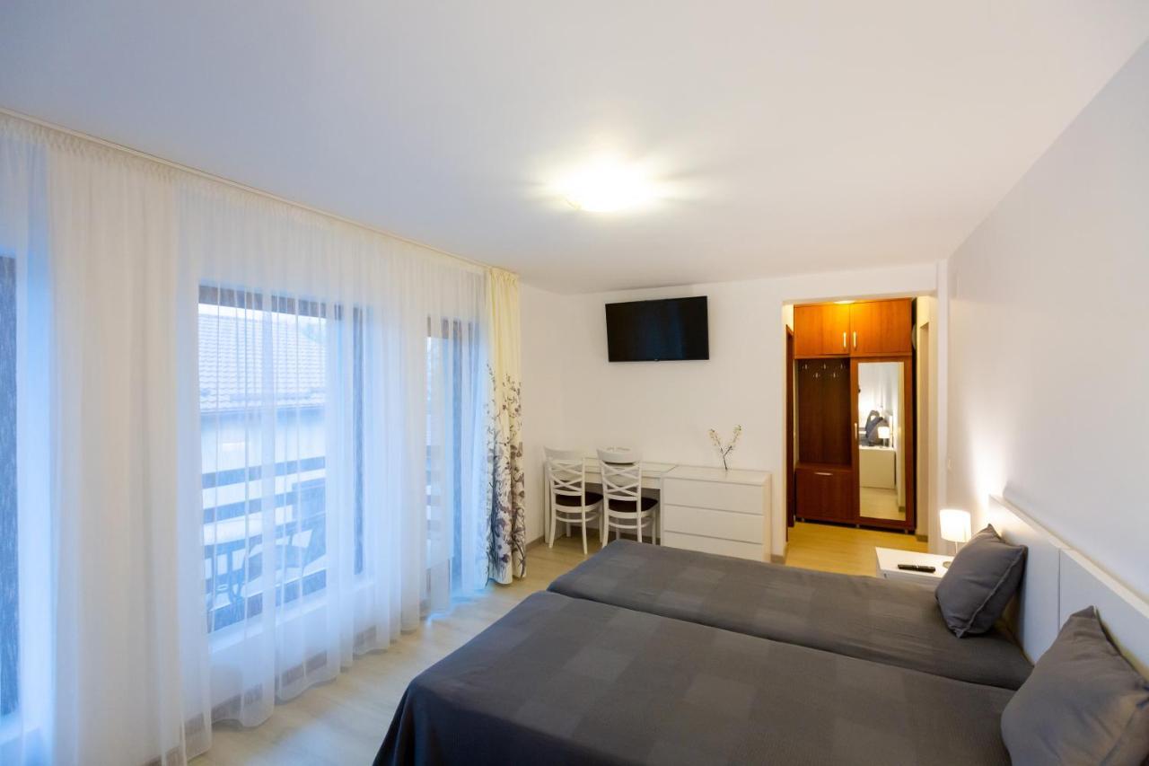 Pensiunea Mateo Hotell Buzău Eksteriør bilde